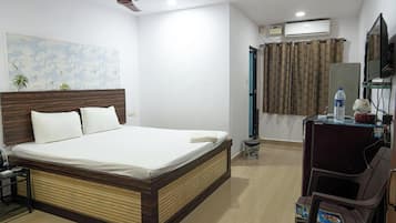 Kamar Double Superior, AC | Pemandangan dari kamar