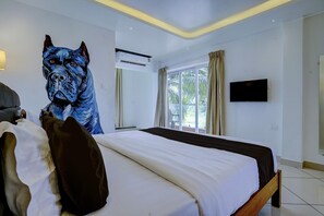 House - Deluxe Celeb Da Luna (Chopdem)