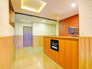 Reception - Collection O Nagpur Railway Station (Nagpur)