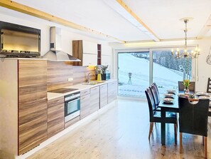 Microwave, oven, dishwasher