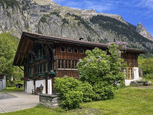 Confortable appartement pour 7 personnes avec WIFI et balcon