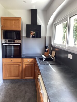 Private kitchen - Au mas des chênes (La Baume-de-Transit)