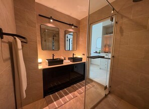 Bathroom - Completely renovated 43m2 apartment 10 minutes from the beach on foot (Koh Samui)