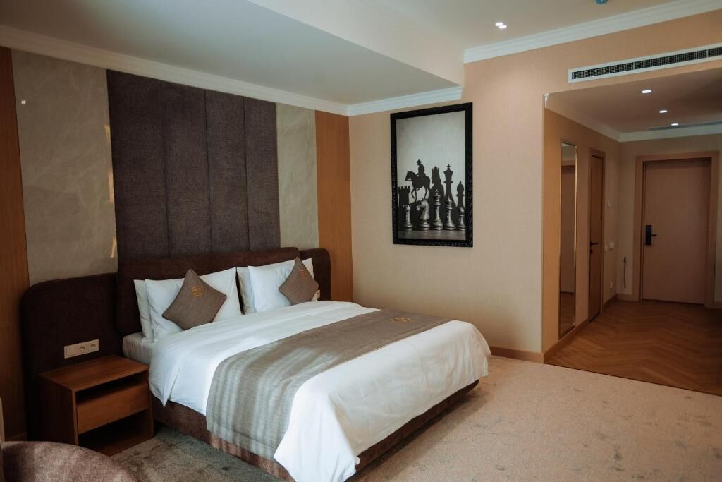 Standard Double Room, City View