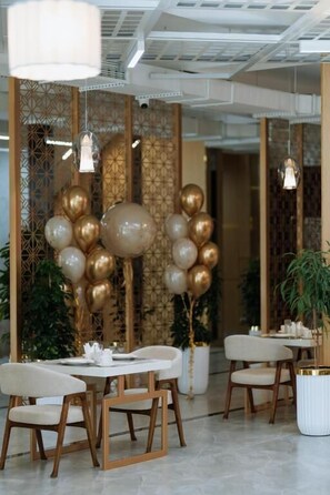 Dining - Grand Altyn Hotel (Shymkent)