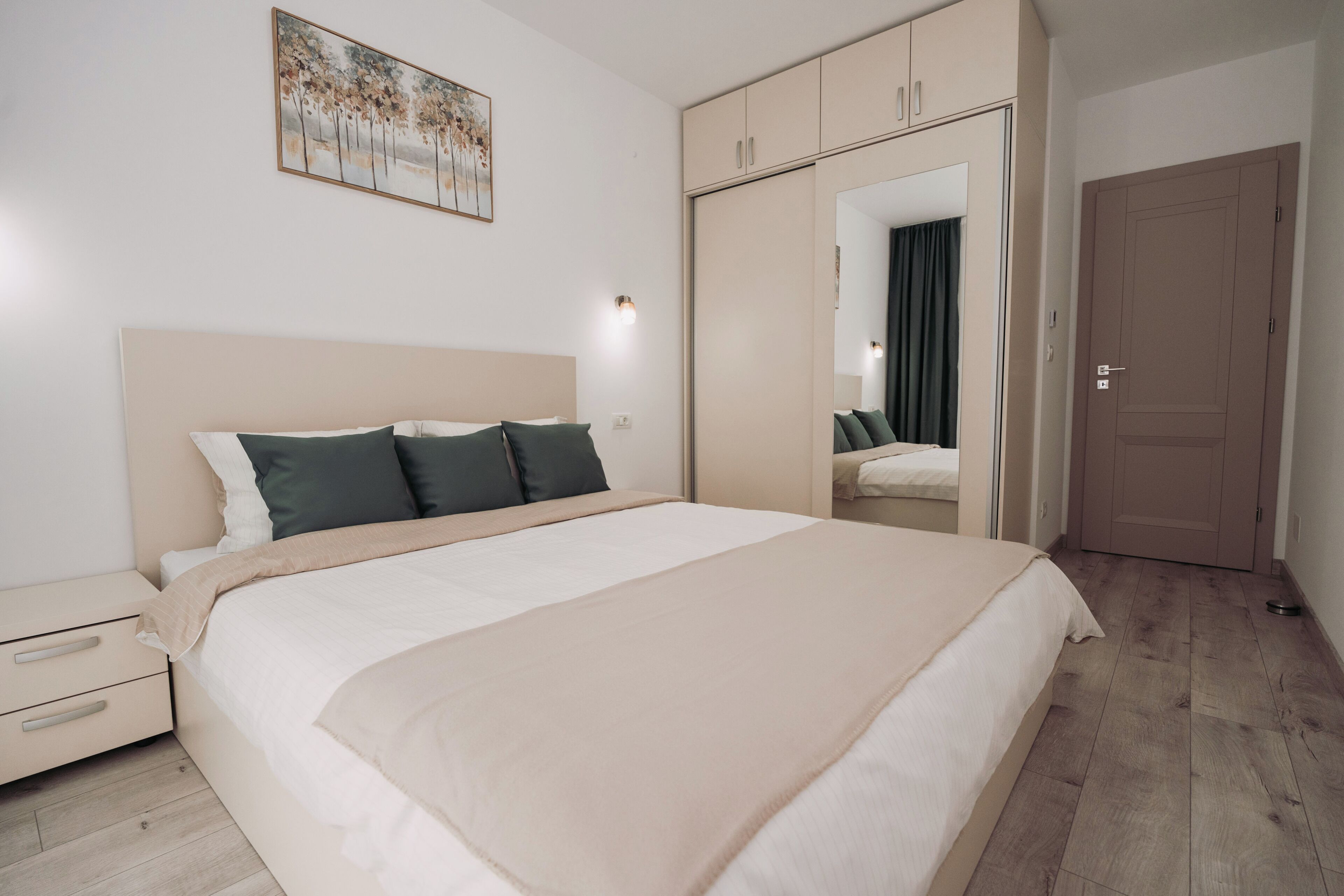 Acceso a internet y ropa de cama 