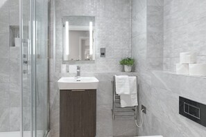 Een douche, een haardroger