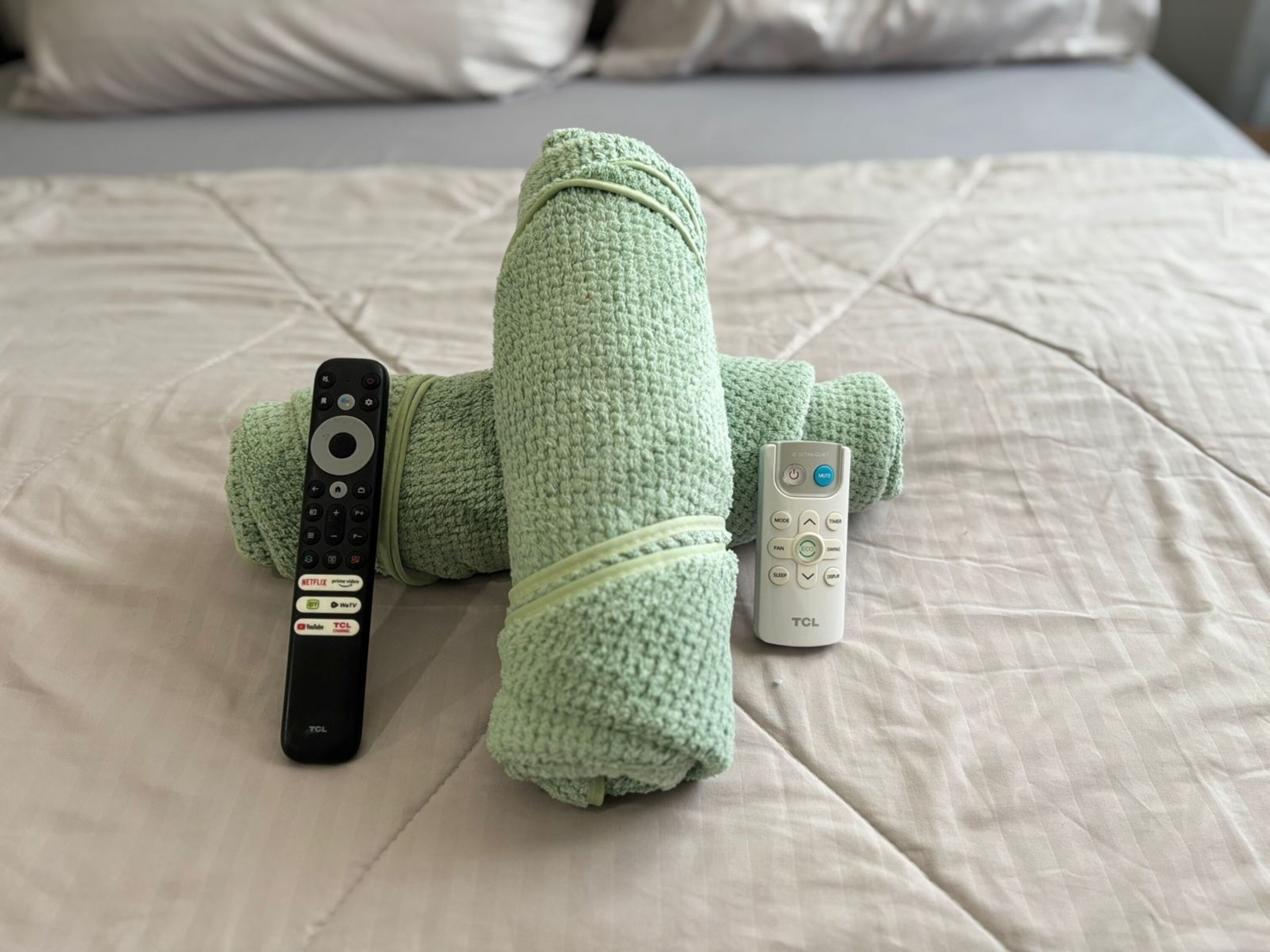 Signature Studio, Pool Access, City View | Ruang tamu