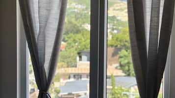 Signature Studio, Pool Access, City View | Pemandangan bandar