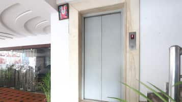 House | Reception