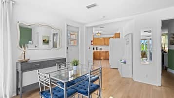 House | 1 bedroom, Internet