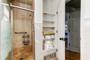 House | 1 bedroom, Internet