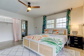 House, Accessible | 2 bedrooms, Internet - Pet Friendly 2B Games BBQ - Walk to the Beach (Indian Rocks Beach)