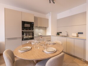 Private kitchen - Apartment in the heart of the Alps - 4 guests (Huez)