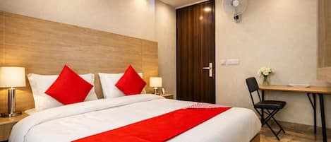 Chambre économique double, vue sur la ville