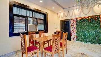 Rumah | Tempat makan