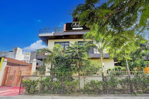 House | Exterior