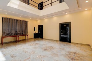 House | Bahagian dalam