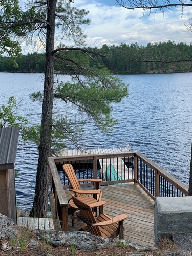 Peaceful Kawartha Lakes Cottage | Canoe, SUP & Stunning Sunsets