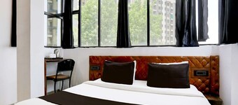 Deluxe Easy Stay