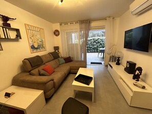 TV - Apartment with AC and parking - 4 guests (Argelès-sur-Mer)