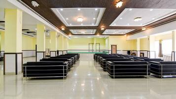 House | Meeting facility