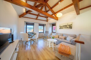 Living area - Casa de la Torre, sea views, Ría de Muros (Muros)