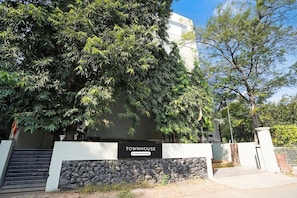 Exterior - Townhouse Central Bazar Road (Nagpur)