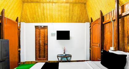 Classic With Balcony Hotel O Chilapata Forest