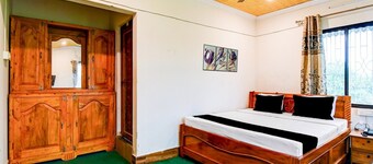 Classic With Balcony Hotel O Chilapata Forest