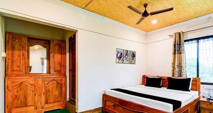 Classic With Balcony Hotel O Chilapata Forest