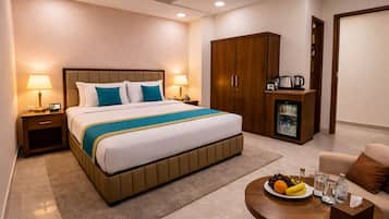 Deluxe Double Room, City View