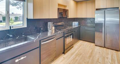 Studio Tours & Universal Fun! Burbank Family Home