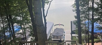 Family-friendly, rustic cabin overlooking the lake at Oak Grove Resort in Chetek