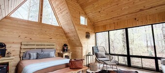 Glamping in Style at Kerr Lake — "Tranquility Cabin"