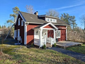 House | Exterior - 5 Person Holiday Home in Myresjo (Myresjö)