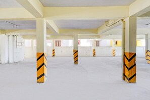 House | Property grounds - Deluxe Super Collection O Sathyabama University (Chennai)