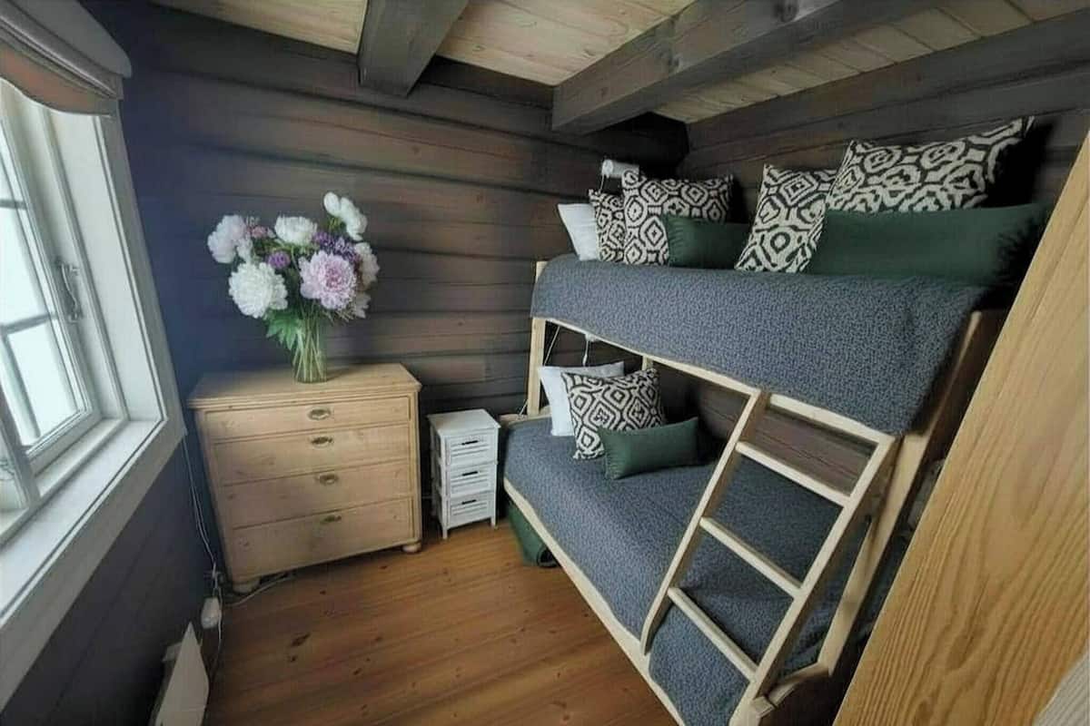 Chalet rustique, 3 chambres, sauna