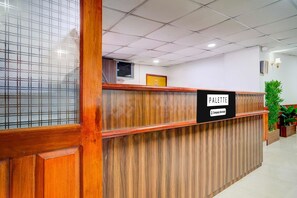 House | Reception