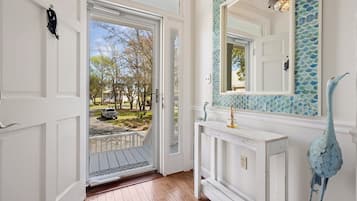 Villa, 3 Bedrooms | Interior