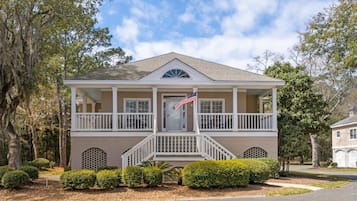 Villa, 3 Bedrooms | Exterior