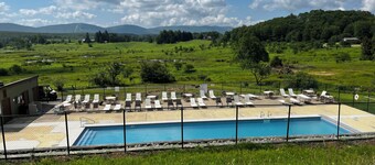 Cozy Canaan Valley Cabin