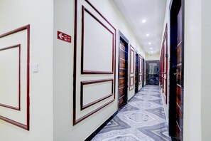 House | Interior - Deluxe Collection O Subedarganj (Phulpur)