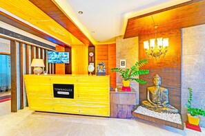 House | Reception