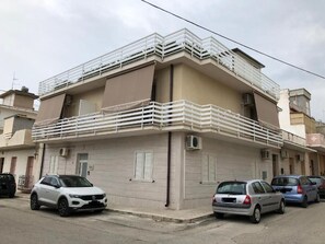 Exterior - Maison Bijou (Avola)