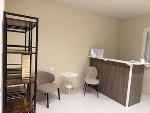 Lobby - Maison Bijou (Avola)