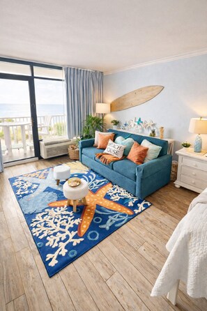 Living area - Updated Ocean Front Condo- Sleeps 4! Great amenities! (Myrtle Beach)