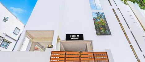 House | Exterior detail