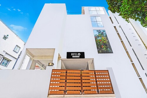 Deluxe Super Hotel O Sholinganallur Anjaneya