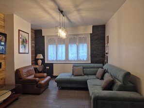 TV, DVD player, books